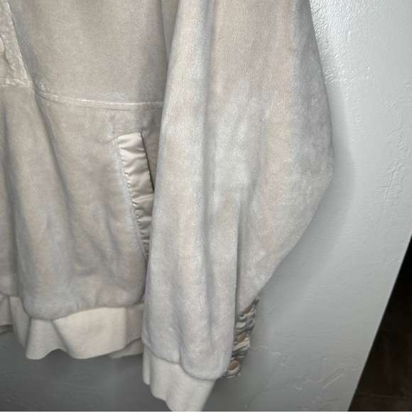 Athleta Recover Cozy Snap Front Sweatshirt Chantilly Cream Size XL TG Soft Warm - Picture 7 of 15